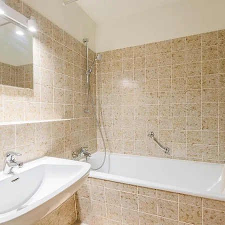 Ferienwohnpark Ein-zimmer-apartment 49 41 * 博登斯边的伊门施塔特